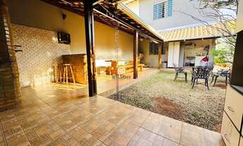 Imagem 6: CASA COM 3 QUARTOS, SUÍTE E 2 VAGAS!