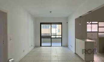 Imagem 2: COBERTURA COM 174M², DE FRENTE, 3 DORMITÓRIOS, EM ÓTIMA LOCALIZAÇÃO NO MENINO DEUS