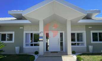 Imagem: Casa térrea em condomínio fechado à venda