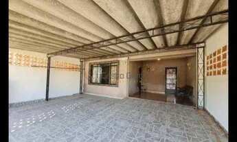 Imagem: Casa com 2 dormitórios à venda, 185 m²