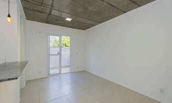 Imagem 3: Loft com 1 vaga de garagem disponível para locação no centro de Pelotas RS, praticidade, c