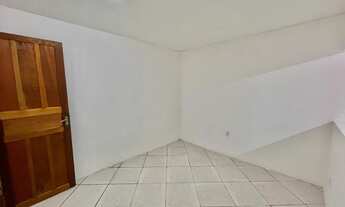 Imagem 7: Casa Recém reformada no Carangola