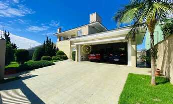 Imagem: Casa Sobrado com Piscina no Centro de Nova