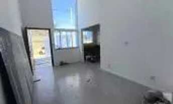 Imagem 2: Casa linear, sala para 2 ambientes, 2 quartos sendo 1 suíte - Vale das Palmeiras, Macaé