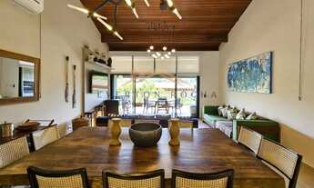 Imagem 6: Condomínio fechado - Casa à venda com 4 quartos, churrasqueira e 2 vagas