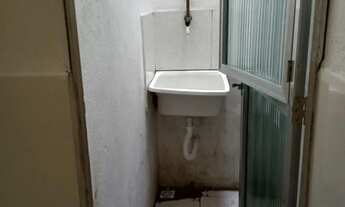 Imagem 5: Alugo kitinet Casa com 1 dormitório