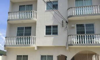 Imagem 2: Alugo apto com 3 qtos, garagem , Coral R$800,00