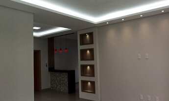 Imagem 4: Casa para venda tem 135 metros quadrados com 3 quartos em Alto Umuarama - Uberlândia - MG