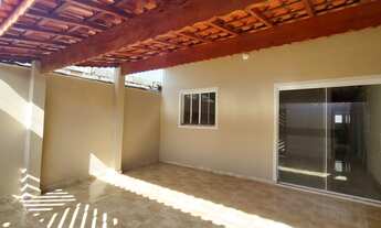 Imagem 2: Casa à 800 metros da Praia de Mongaguá, piscina com cascata