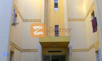 Imagem 2: PORTO ALEGRE - Apartamento Padrão - JARDIM CARVALHO