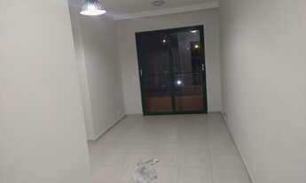 Imagem 2: Apartamento para aluguel e venda possui 55 metros quadrados com 2 quartos