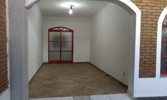 Imagem 4: Casa para aluguel possui 300 metros quadrados com 3 quartos em Jardim Maria Augusta - Taub