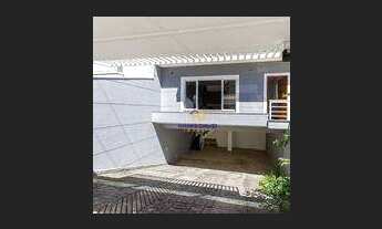 Imagem 3: Linda casa reformada com quintal e churrasqueira