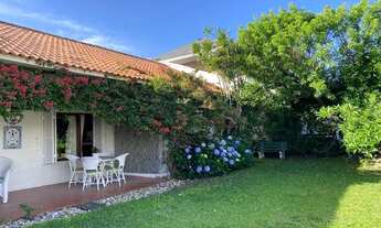 Imagem: Casa de 4 dormitórios à Venda - Xangri-lá