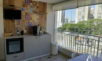 Imagem 2: Vendo belo apto com 72m2 no Edifício Presence, 2 dorms, 1 suíte, 2 vagas, a 600m do Metrô