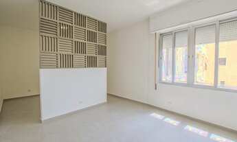 Imagem 1: Reforma impecável em andar alto e edifício assinado!