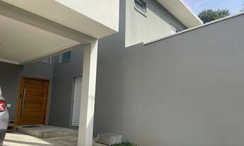 Imagem 2: Linda casa recém construída, à venda no Condomínio Bosque dos Cambarás em Valinhos/SP