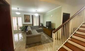 Imagem: Casa para Aluguel e Venda possui 290 metros