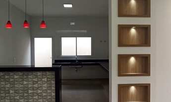 Imagem 3: Casa para venda tem 135 metros quadrados com 3 quartos em Alto Umuarama - Uberlândia - MG