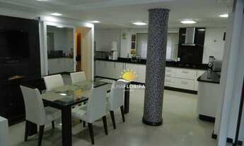 Imagem: CASA COM DOIS DUPLEX EM JURERÊ