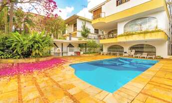 Imagem 2: Casa para venda possui 750 metros quadrados com 4 quartos em Cidade Jardim - São Paulo - S