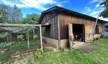 Imagem 4: ESCRITURADO!!! Belo sítio c/casa, piscina e baita galpão, apenas 300mts da parada de ônibu