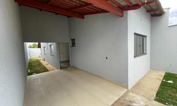 Imagem: LINDA CASA DE 2/4 COM SUITE AO LADO DO JARDIM