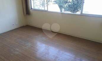 Imagem 3: Apartamento para venda com 62 metros quadrados com 2 quartos em Grajaú - Rio de Janeiro