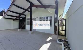 Imagem 4: Casa para aluguel possui 153 metros quadrados com 2 quartos em Jardim Marina - Mongaguá