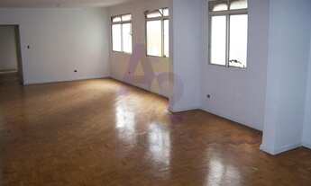 Imagem: Apartamento espaçoso com 158m² e 2 vagas