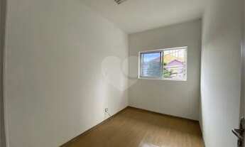 Imagem 5: Excelente e amplo sobrado comercial, medindo 7,80 frente com 28 metros de fundo, possui 10