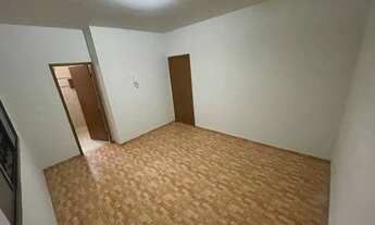 Imagem 4: Casa para venda possui 250 metros quadrados com 3 quartos em Arraial do Retiro - Salvador