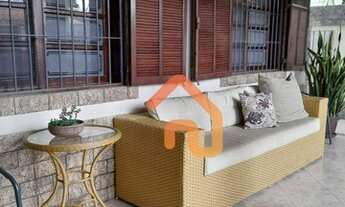 Imagem: Casa com 6 dormitórios à venda, 295 m²