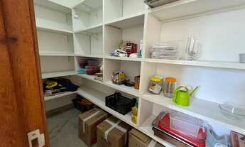 Imagem 5: Casa para aluguel possui 300 metros quadrados com 4 quartos