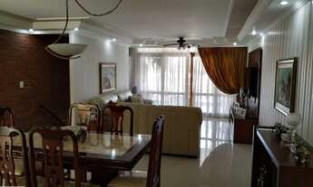 Imagem: Sobrado em condomínio com 4 dormitórios