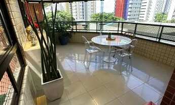 Imagem: Apartamento de 190 m2, com 4 suítes, 2