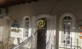 Imagem: Vende-se casa no bosque dos eucaliptos