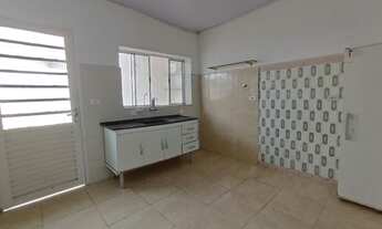 Imagem 3: ÓTIMA CASA INDEPENDENTE 120M² - 2 DORMS - 2 VAGAS DE GARAGEM - CENTRO