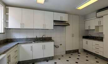 Imagem 4: Casa de 450 metros quadrados no bairro Urca com 4 quartos