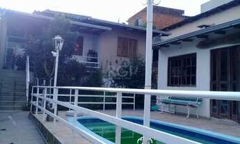 Imagem 2: Casa para Venda - 255m², 6 dormitórios, 4 vagas - Vila Nova