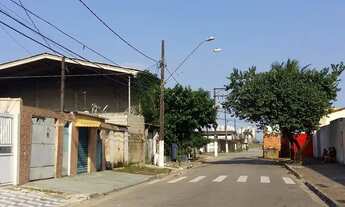 Imagem 2: Casa de condomínio com 1 quarto e 1 vaga para veículo/moto