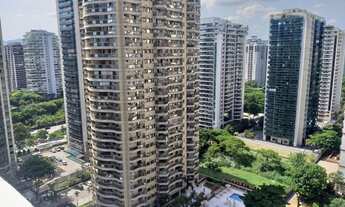 Imagem 5: Vendo Maravilhoso apto Duplex 320 m²frontal 4 qtos piscina excelente marcenaria 4vg portei