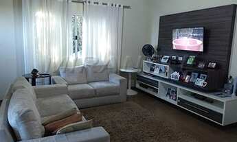 Imagem 3: Casa de condomínio térrea para aluguel e venda possui 220 metros quadrados com 4 quartos