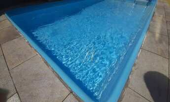 Imagem 2: Belíssima Casa, CHURRASQUEIRA E PISCINA, em excelente localização em Santos!!!