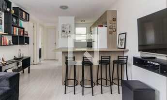 Imagem 2: Apartamento para Aluguel - Vila Nova, 2 Quartos, 44 m2