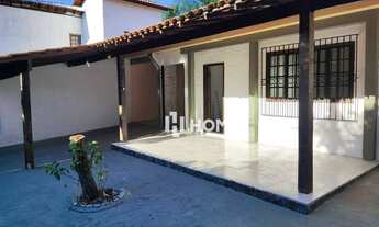 Imagem 1: Ótima Casa linear, com 3 dormitórios, sendo uma suíte, quintal, piscina, churrasqueira, pr