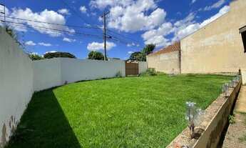 Imagem 5: Linda Casa de Esquina (Espaçosa)