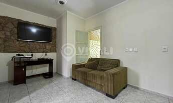 Imagem 2: Casa de rua - / Residencial / Cidade Jardim