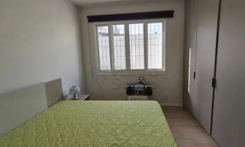 Imagem 7: Apartamento Térreo Semi Mobiliado no Edifício Alvorada - Conforto e Praticidade no Centro