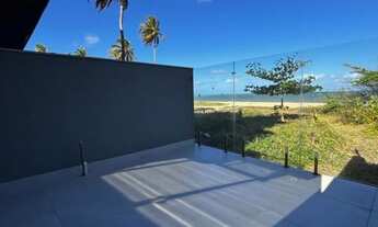 Imagem: Flat térreo com 50 m², pé na areia no